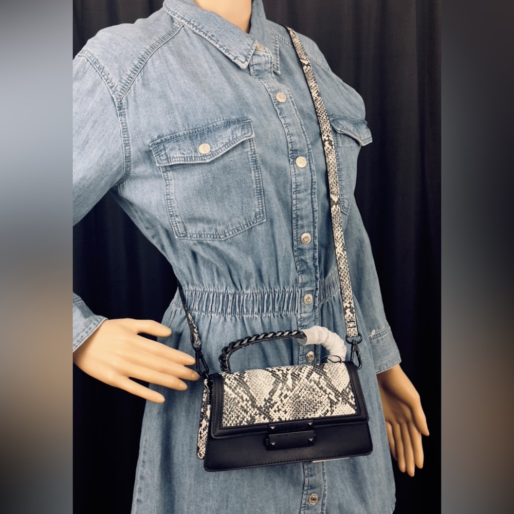 Nicole Miller Black & White Snakeprint Crossbody/Hand Bag Black Chain Handle NWT